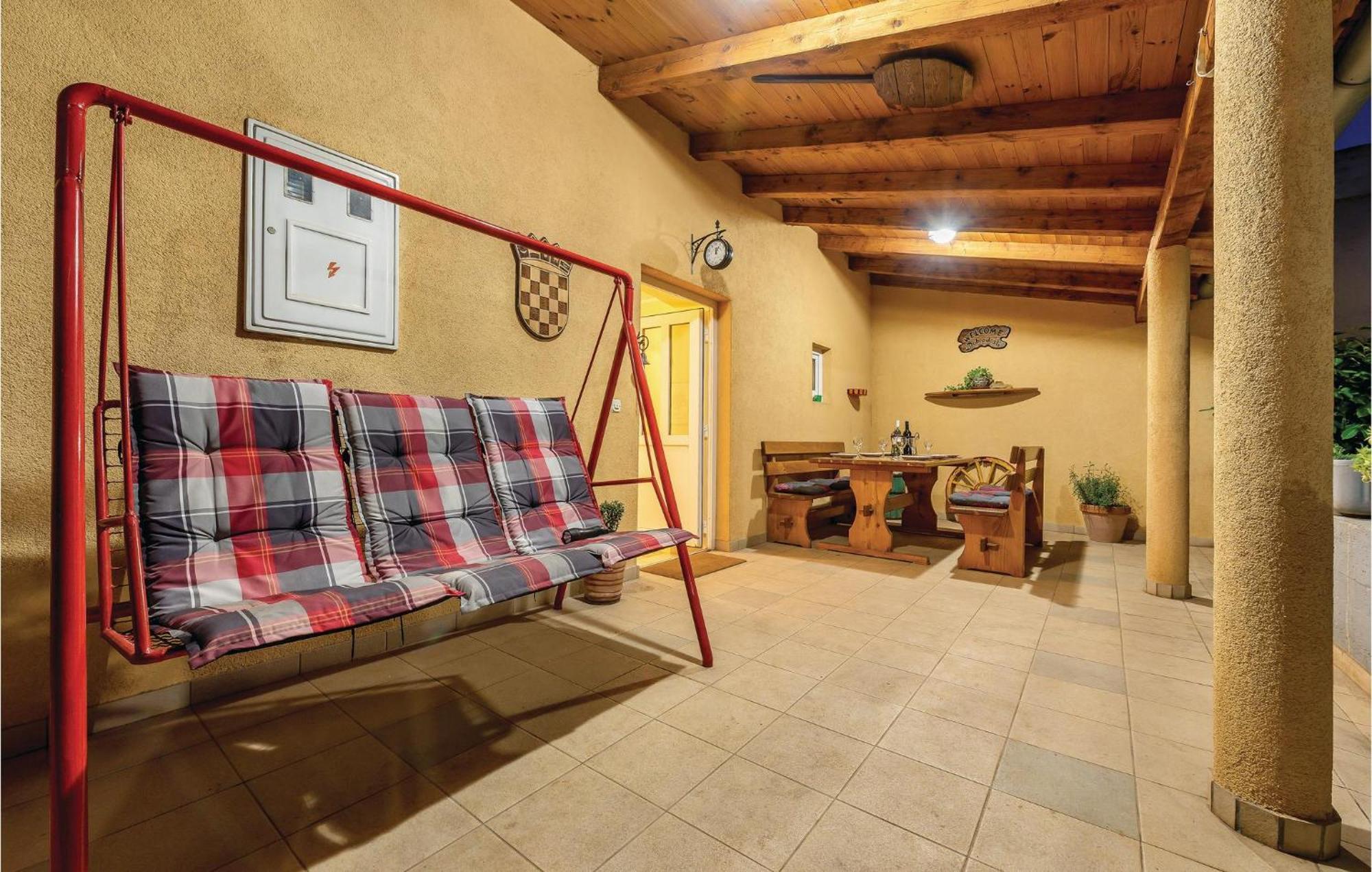 שיבניק Amazing Home In Bilice With Outdoor Swimming Pool מראה חיצוני תמונה
